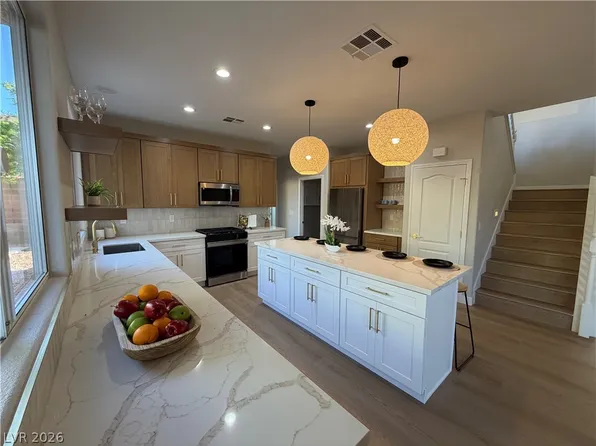 1000 Snow Bunting Ct, Henderson, NV 89002