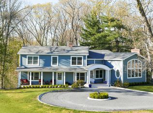 12 Pine Cove Rd, Fair Haven, NJ 07704