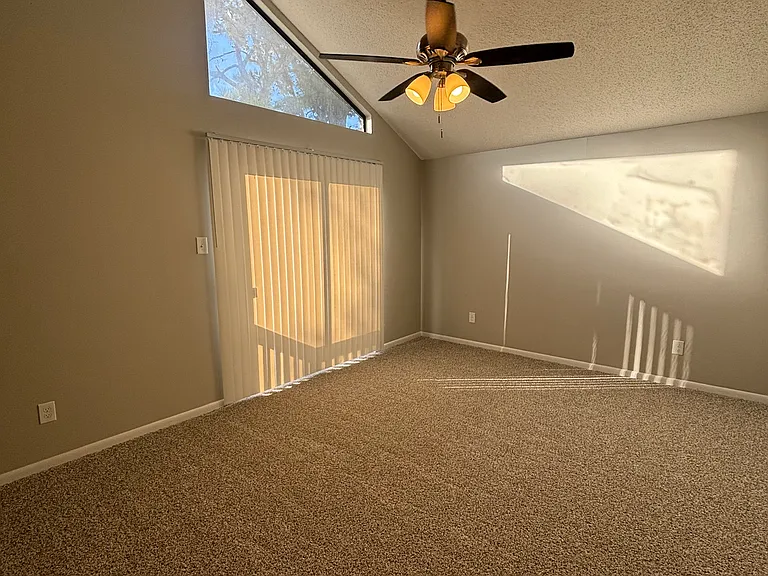 14218 High Point Dr — Photo 16