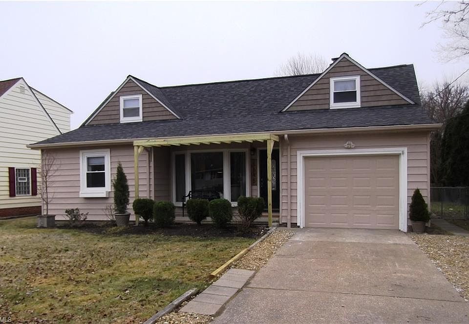 1st image of 5645 W 224th St