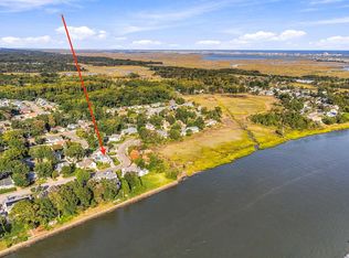 415 Portsmouth Rd, Cape May, NJ 08204