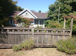 3916 SW 98th St, Seattle, WA 98136