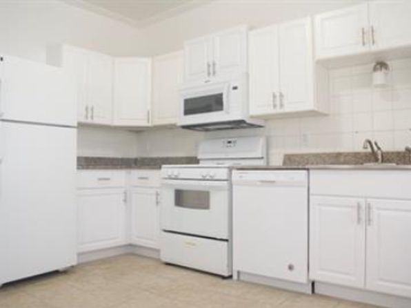 3146 Keokuk St