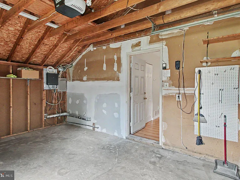 831 Jackson St #A — Photo 22
