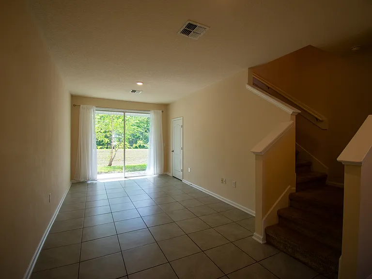 882 Rotary Rd — Photo 16