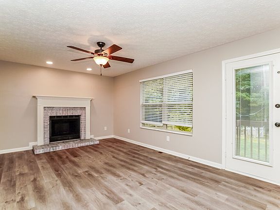 5th image of 433 Scandia St