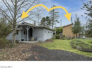 1405 12th Ave, Seaside, OR 97138