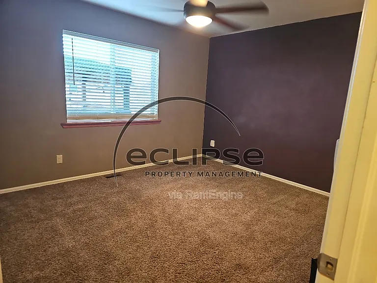 2700 Moran Pl — Photo 12