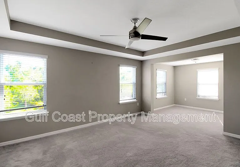 2914 Esmeralda Dr — Photo 17