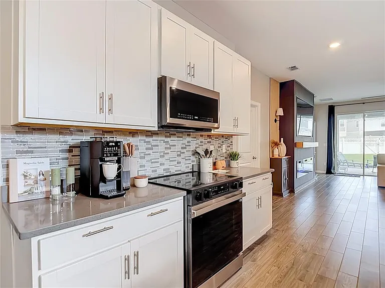 7531 Ashcroft Dr — Photo 18