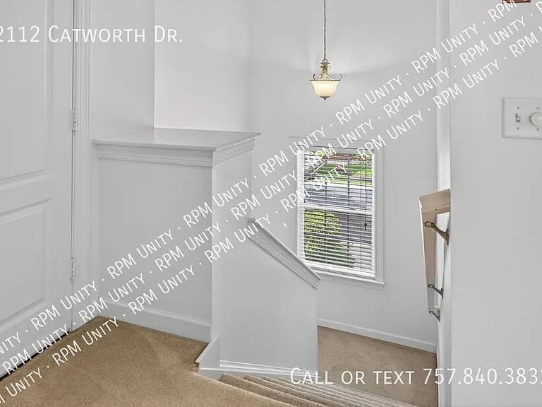 2112 Catworth Dr — Photo 16