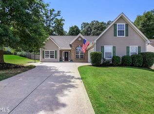 1540 Brisbane Dr, Dacula, GA 30019