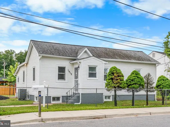 1412 Opus Ave, Capitol Heights, MD 20743