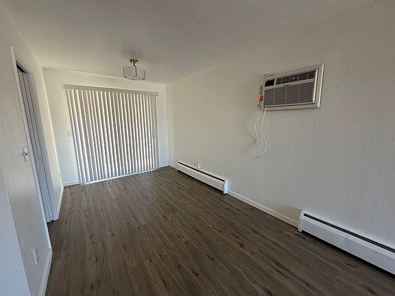 3rd image of 607 NW 11th St