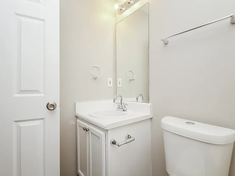 7205 Bridgeport Ct — Photo 14