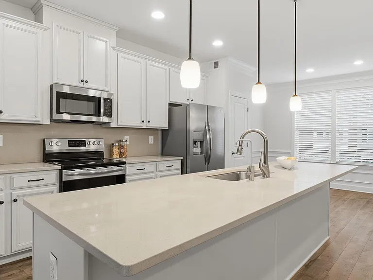 13806 Litespeed Way — Photo 16