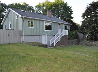 907 Quail Trl, Newton, NJ 07860