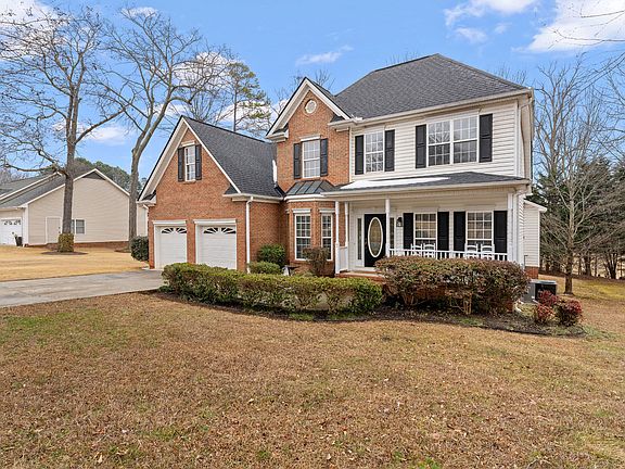 3rd image of 7 Hickory Hollow Ct