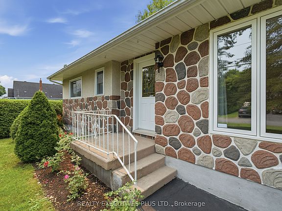 4th image of 2593 Cleroux Cres
