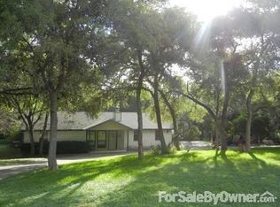 302 Whitetail Dr, San Marcos, TX 78666
