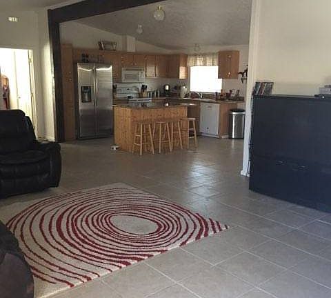 2nd image of 971 N Mohave Mountain Dr