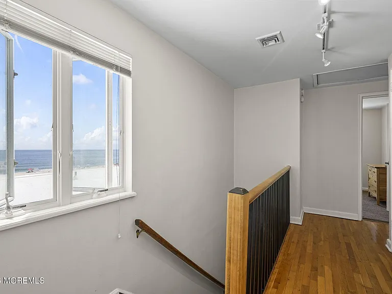 5 Vine Ct — Photo 13
