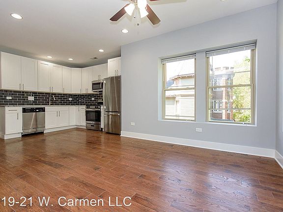 2nd image of 1319-21 W Carmen Ave #2N