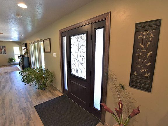 5th image of 111 San De Cristo Ct