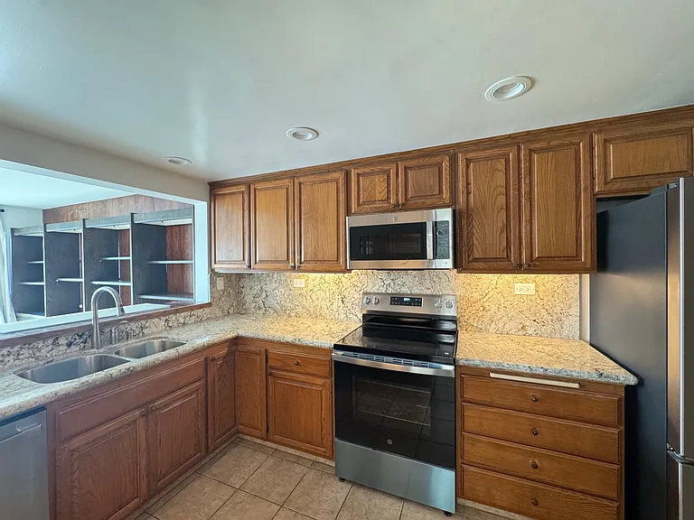 79 Antigua Ct — Photo 14