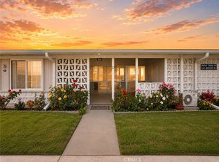 1621 Monterey Rd #M2-19d, Seal Beach, CA 90740