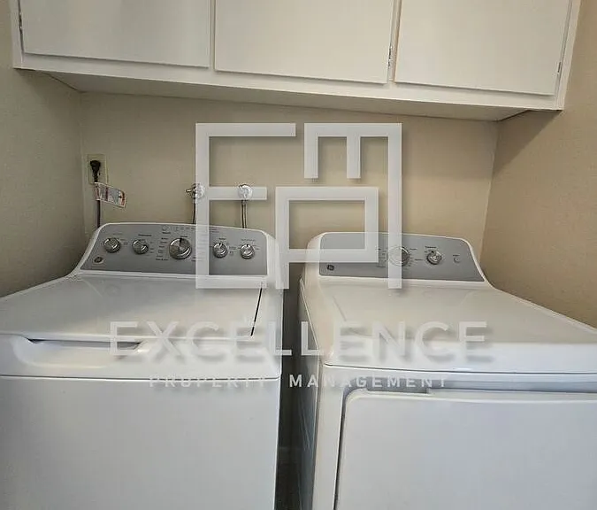 1178 Green Glen Dr — Photo 11