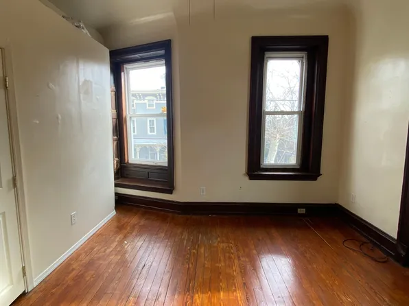 306 N 35th St, Philadelphia, PA