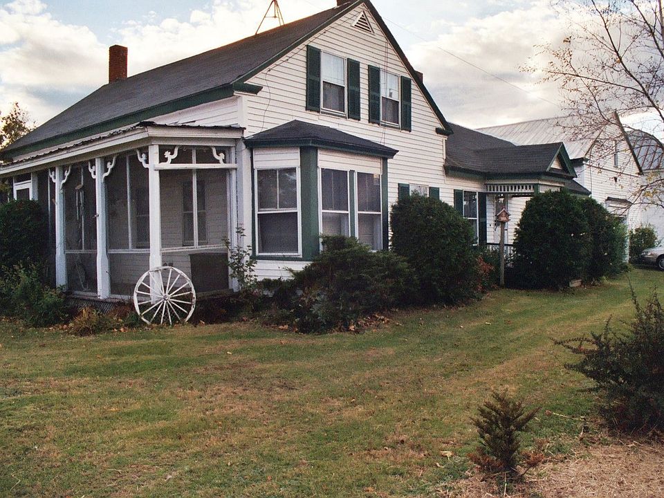 24 Main Street East Sumner Me