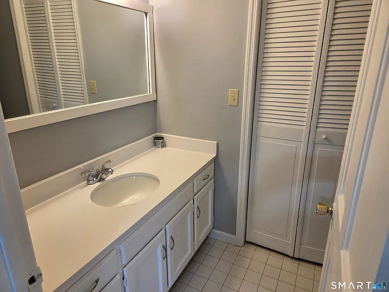 95 Park Ave #20 — Photo 9