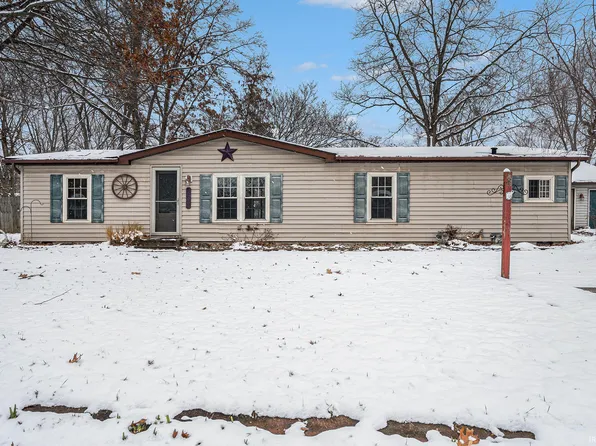 30077 Oriole St, Elkhart, IN 46517