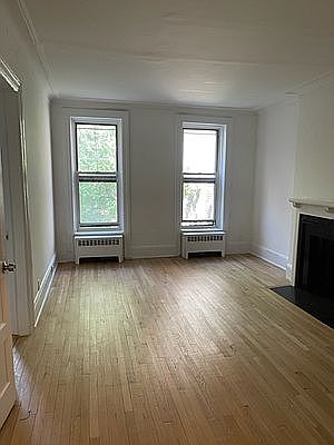 2nd image of 7 E 93rd St #5B