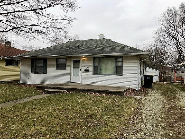 1st image of 4730 Wellington Ave