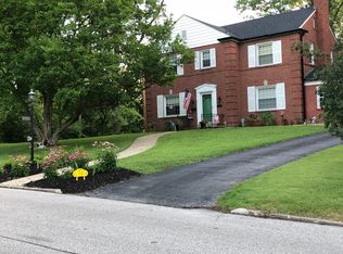 10 Country Club Pl, Belleville, IL