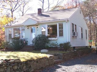 56 Oakhurst Rd, Hopkinton, MA 01748