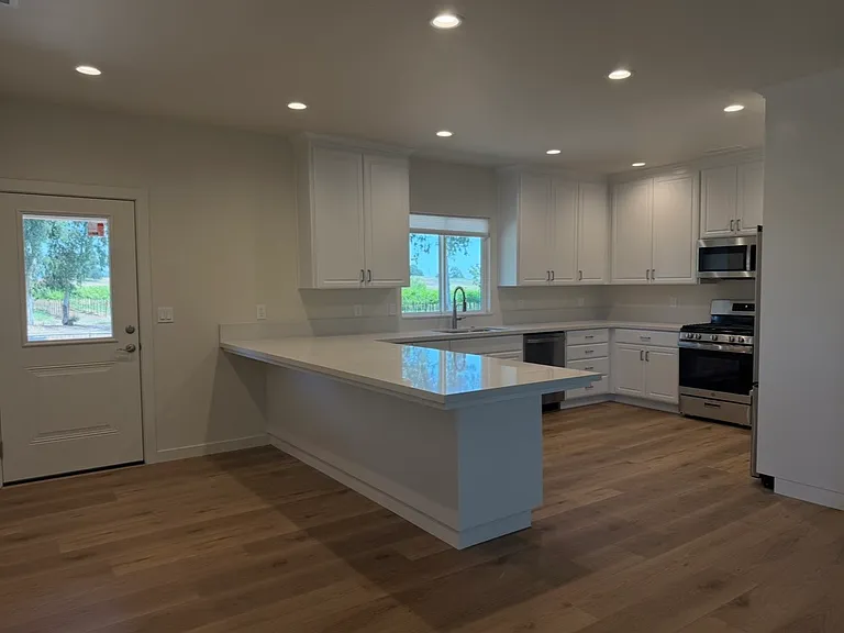20167 E Brandt Rd — Photo 12