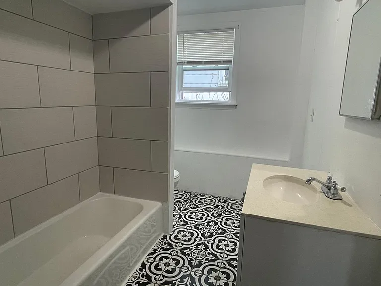 241 Sayles Ave #1 — Photo 10