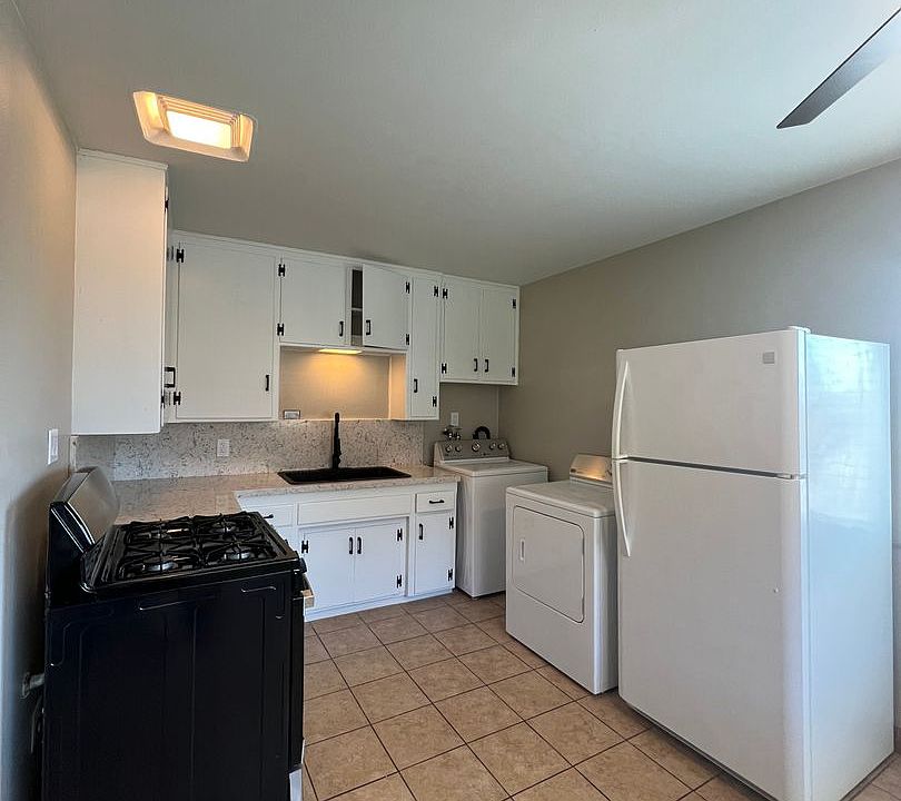 1st image of 881 Manhattan Ave #1