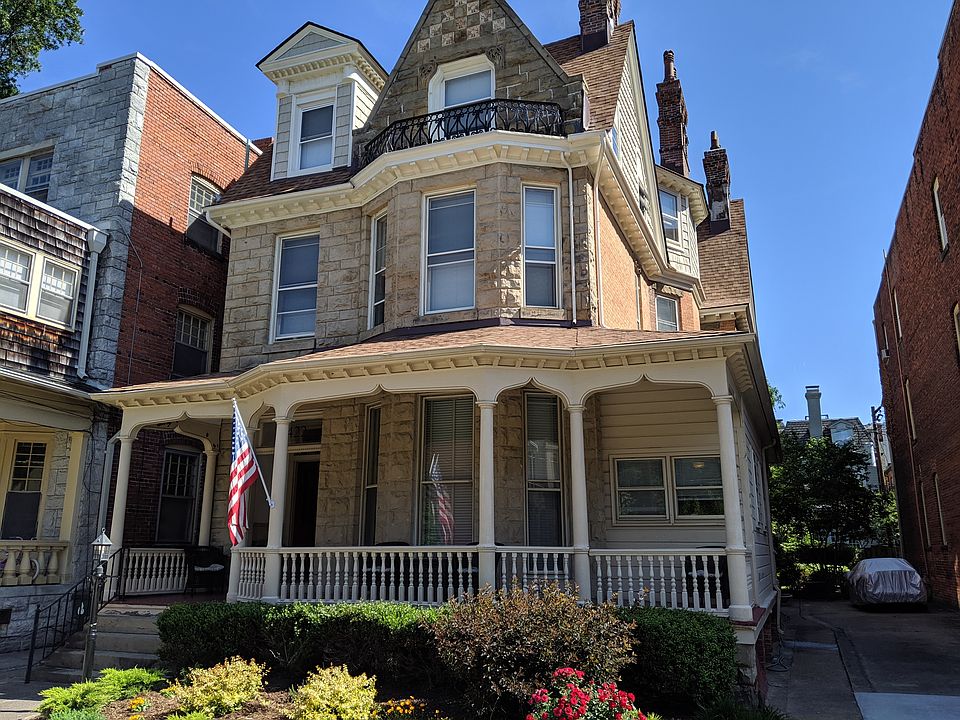 1st image of 422 Pembroke Ave APT 4