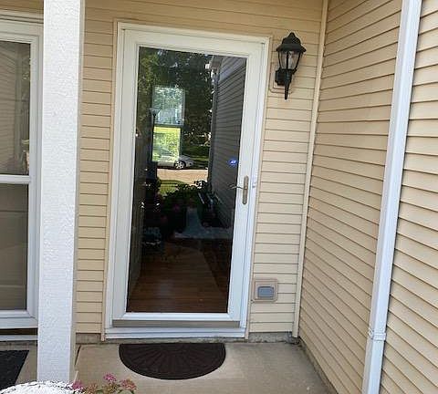 2nd image of 6517 Marble Ln