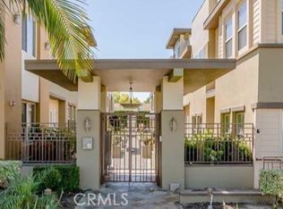 441 N Los Robles Ave Unit 16, Pasadena, CA 91101
