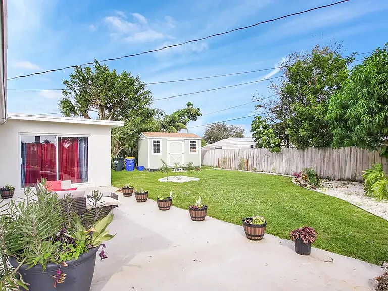 19185 SE Homewood Ave — Photo 17
