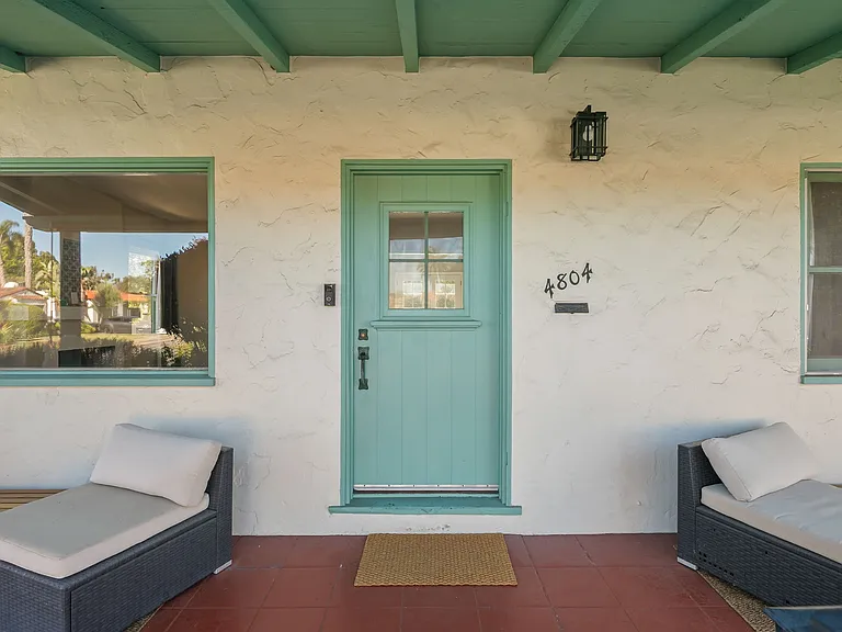 4804 Biona Dr — Photo 38
