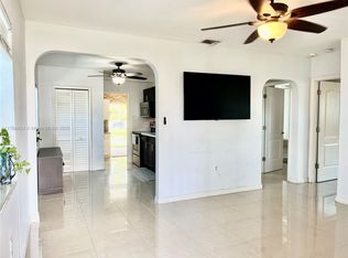 3135 SW 64th Ave, Miami, FL 33155