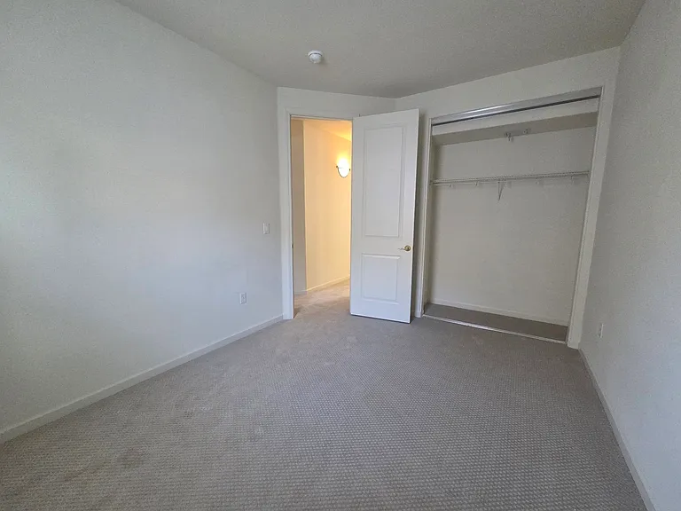 3727 Whitworth Dr — Photo 18