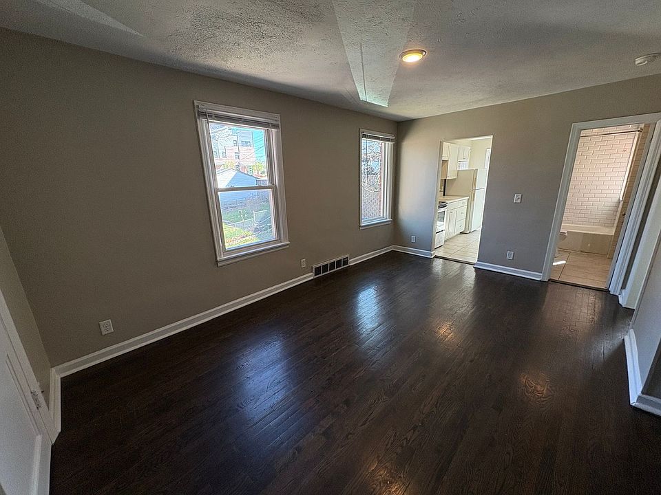1st image of 1015 Turner Blvd APT 3